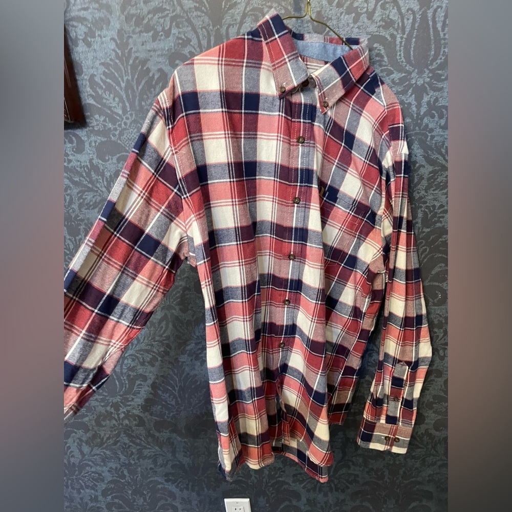 Izod plaid button down L